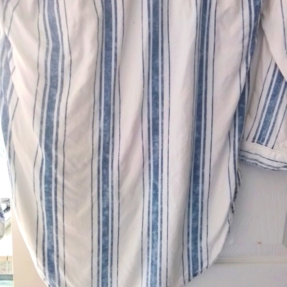 Love fire gently warn long sleeve button up strip  shirt distresses  Hilo - Picture 4 of 6